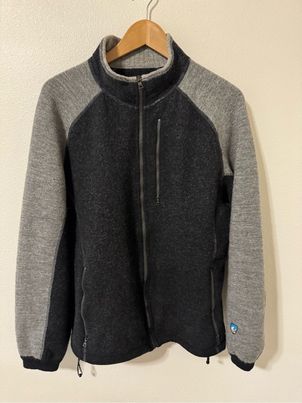 Kuhl 100% Merino Wool Full Zipper Jacket Charcoal Gray Colorblock Gorpcore-Large